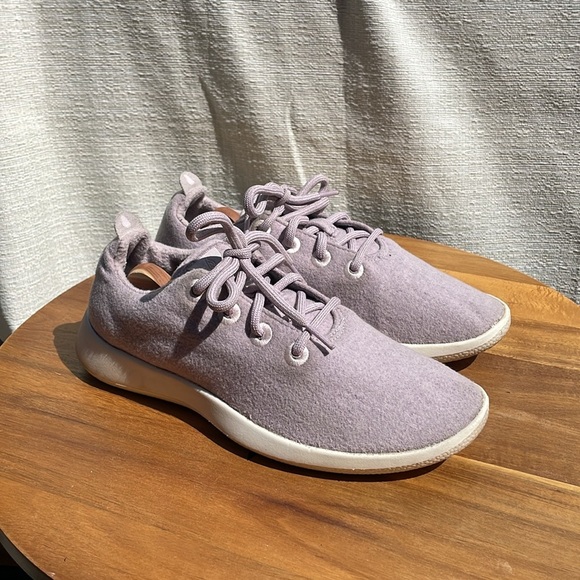 Allbirds Women's Wool Runners Lilac Size 9 - Picture 4 of 9